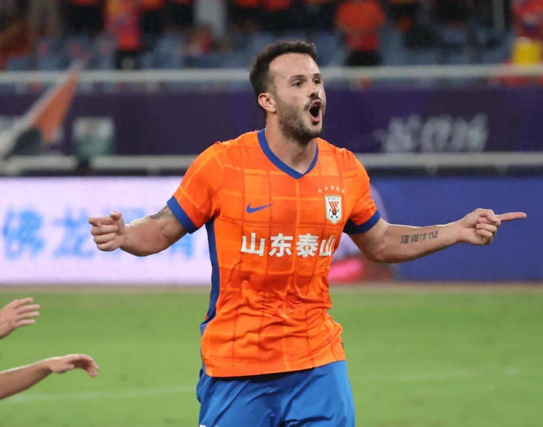 关于山东鲁能客场大胜对手，取得宝贵三分的信息