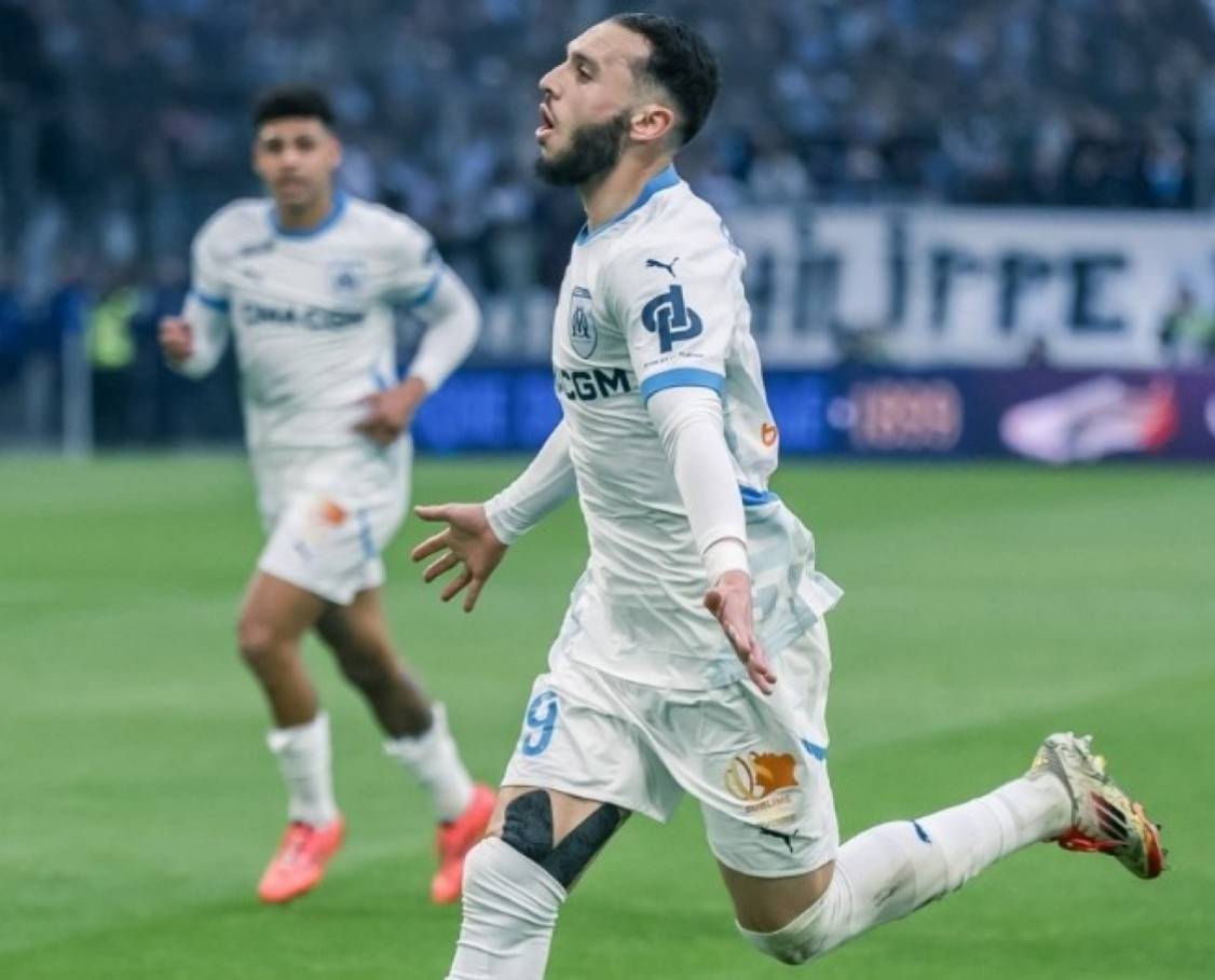 圣埃蒂安迎战南特,双方拼尽全力 圣埃蒂安迎战南特,双方拼尽全力