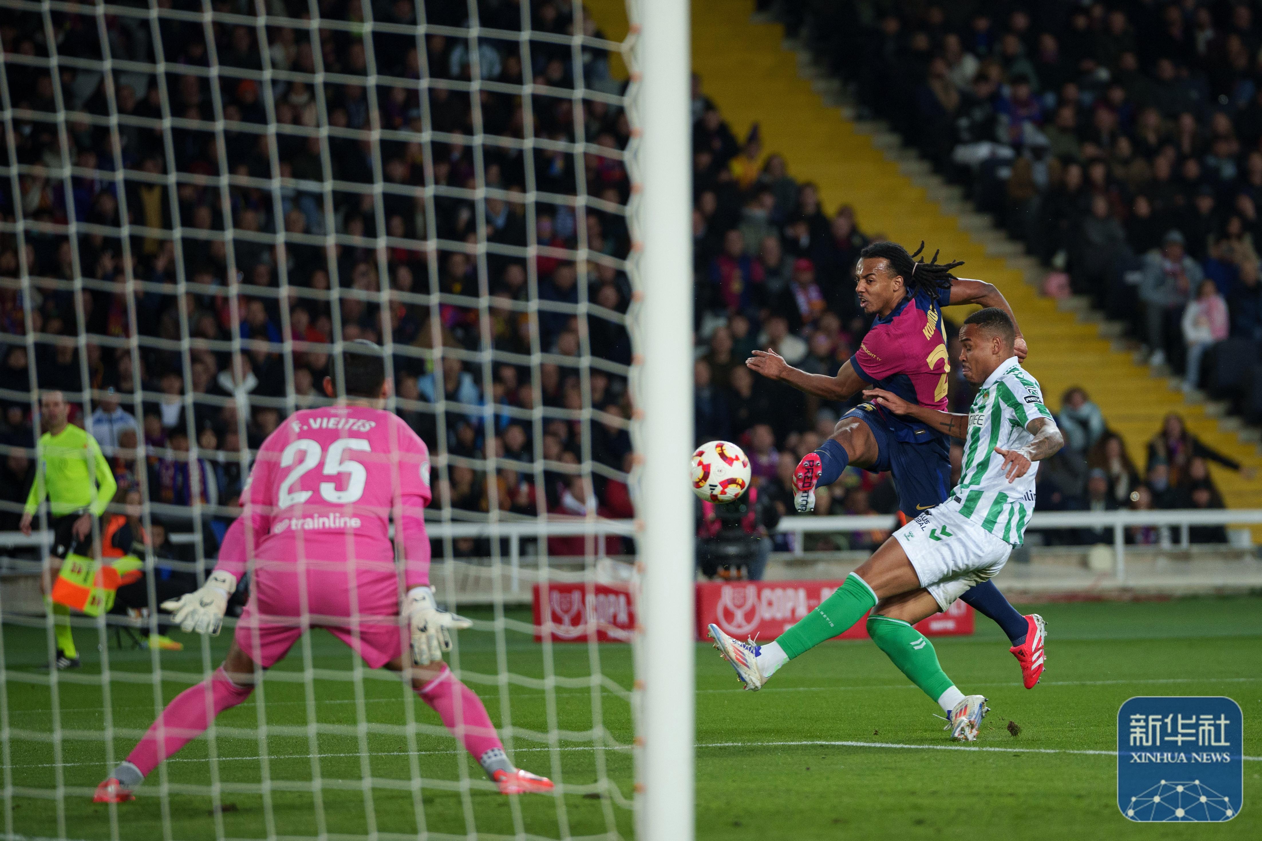 关于西班牙运动员在赛场上大放异彩的信息 关于西班牙运动员在赛场上大放异彩的信息