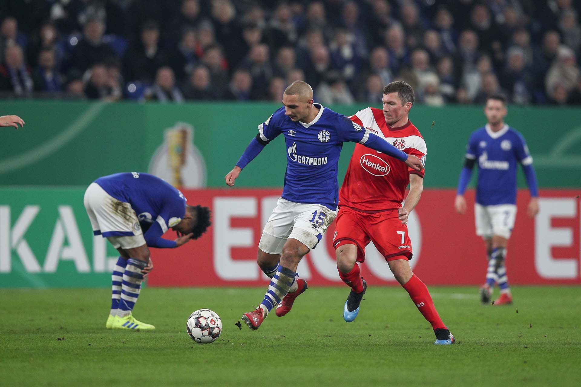 布加勒斯特主场惨败巴利亚多利德,遭遇主场魔咒 布加勒斯特主场惨败巴利亚多利德,遭遇主场魔咒