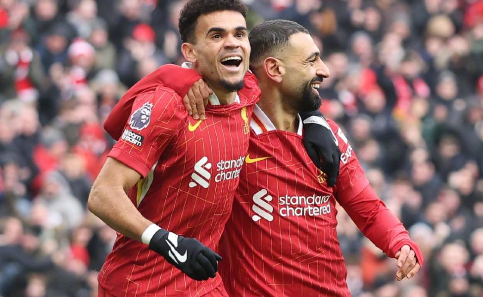 阿斯顿维拉力挺中坚,英超前四虎视眈眈 阿斯顿维拉力挺中坚,英超前四虎视眈眈