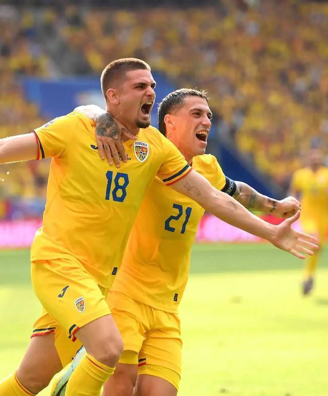 英格兰大胜乌克兰,成功晋级欧洲国家队 英格兰大胜乌克兰,成功晋级欧洲国家队