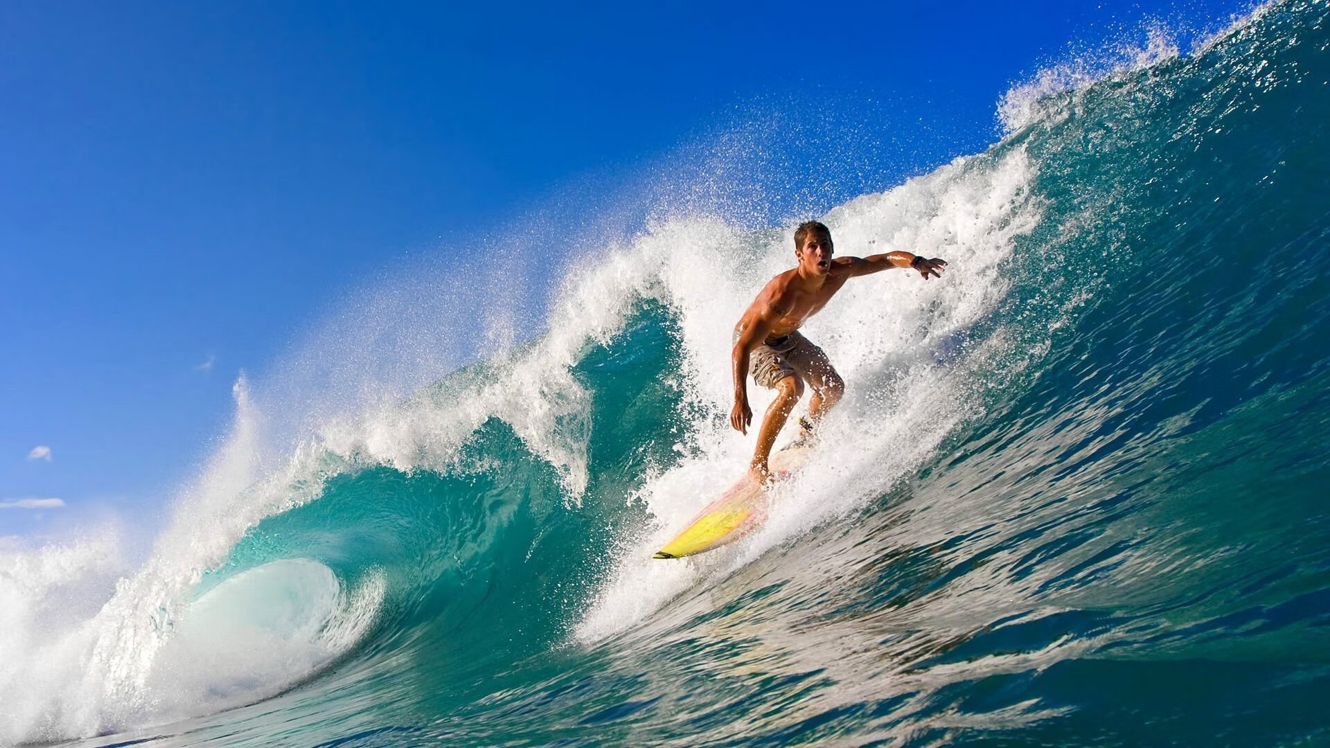 双线交织的逆转日，曼联绝境自救，格列兹曼照亮法国